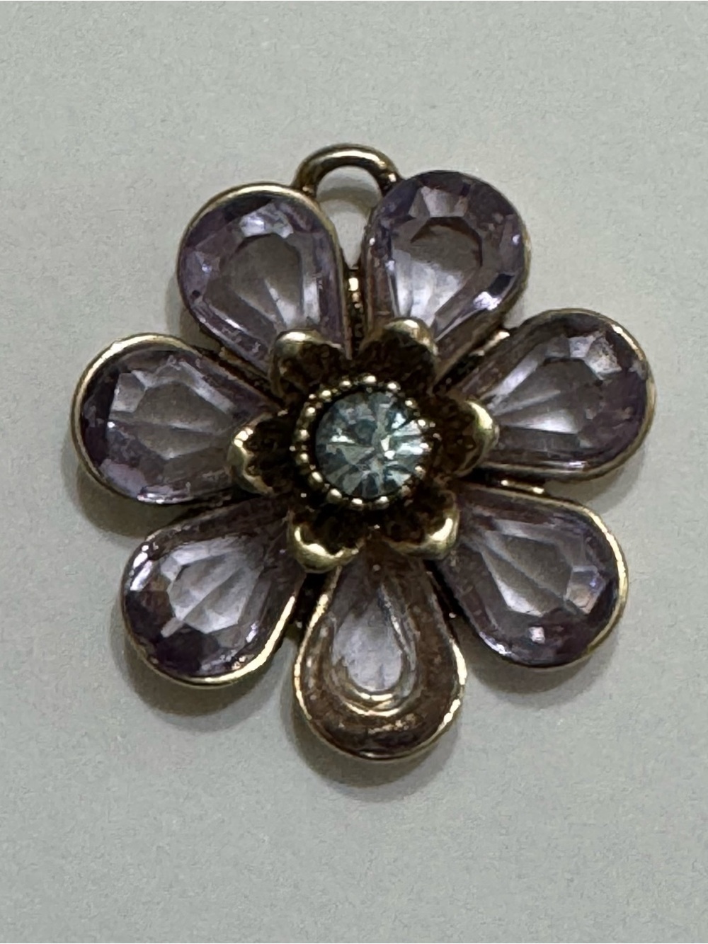 VINTAGE RHINESTONE FLOWER PENDANT